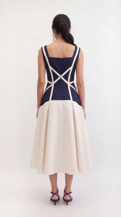 Contour Panel Midi